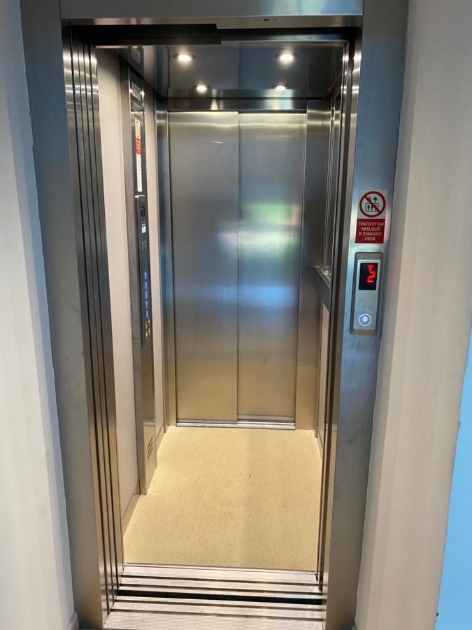 Zeyer Aparments Apartment Teplice Luaran gambar